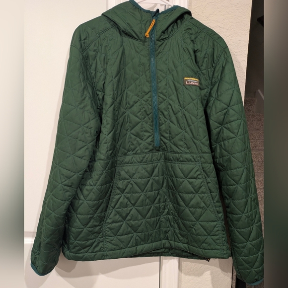 L.L. Bean Men's Green Quilted Jacket - Picture 7 of 8